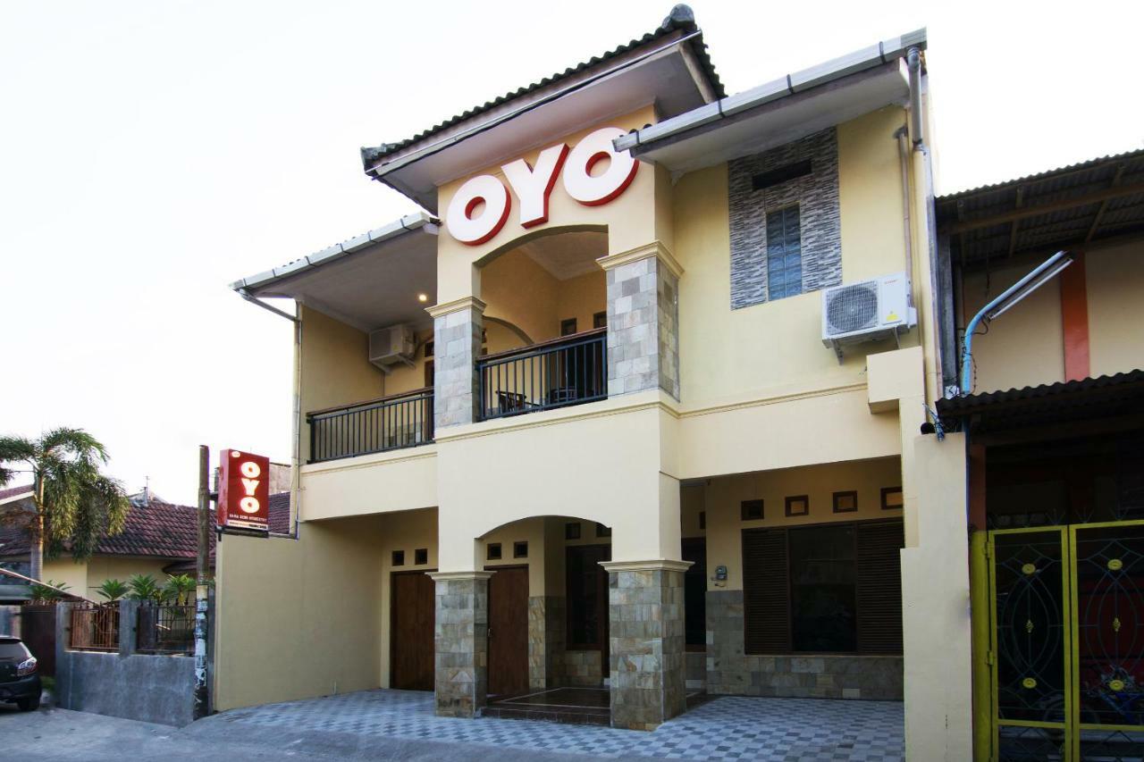 Oyo 931 Dara Dewi Homestay Джокьякарта Экстерьер фото