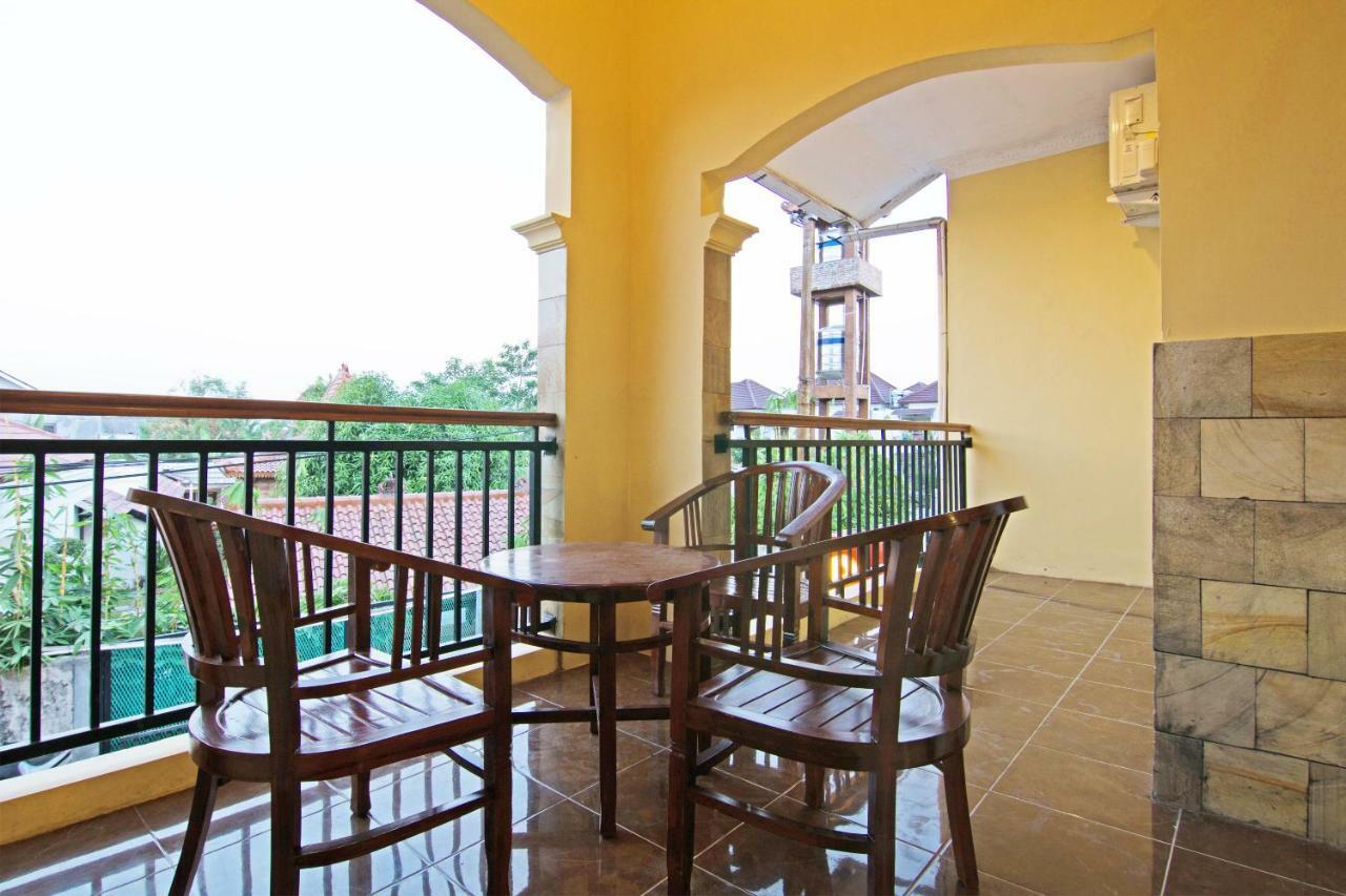 Oyo 931 Dara Dewi Homestay Джокьякарта Экстерьер фото